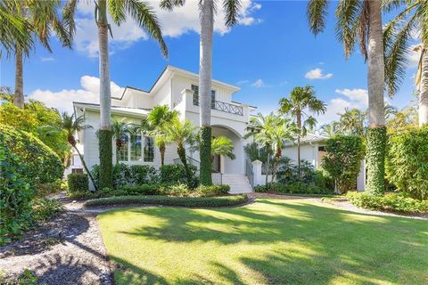 636 14th AVE S NAPLES FL 34102