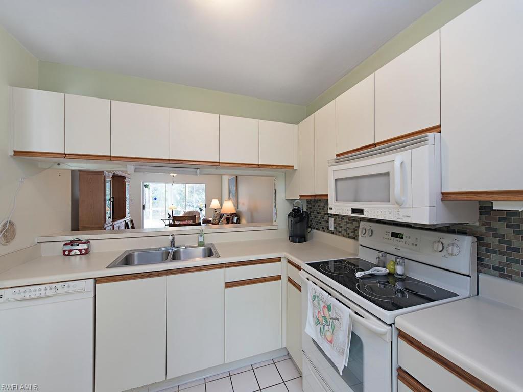 WOODMERE LAKE CLUB - Residential