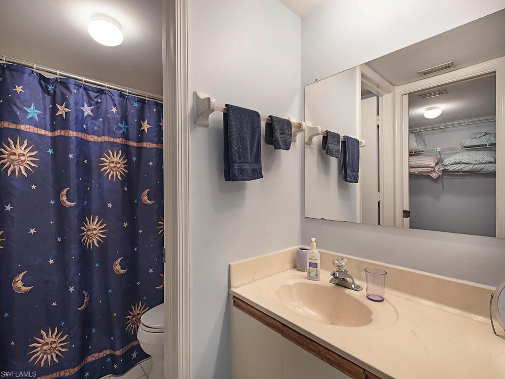 WOODMERE LAKE CLUB - Residential