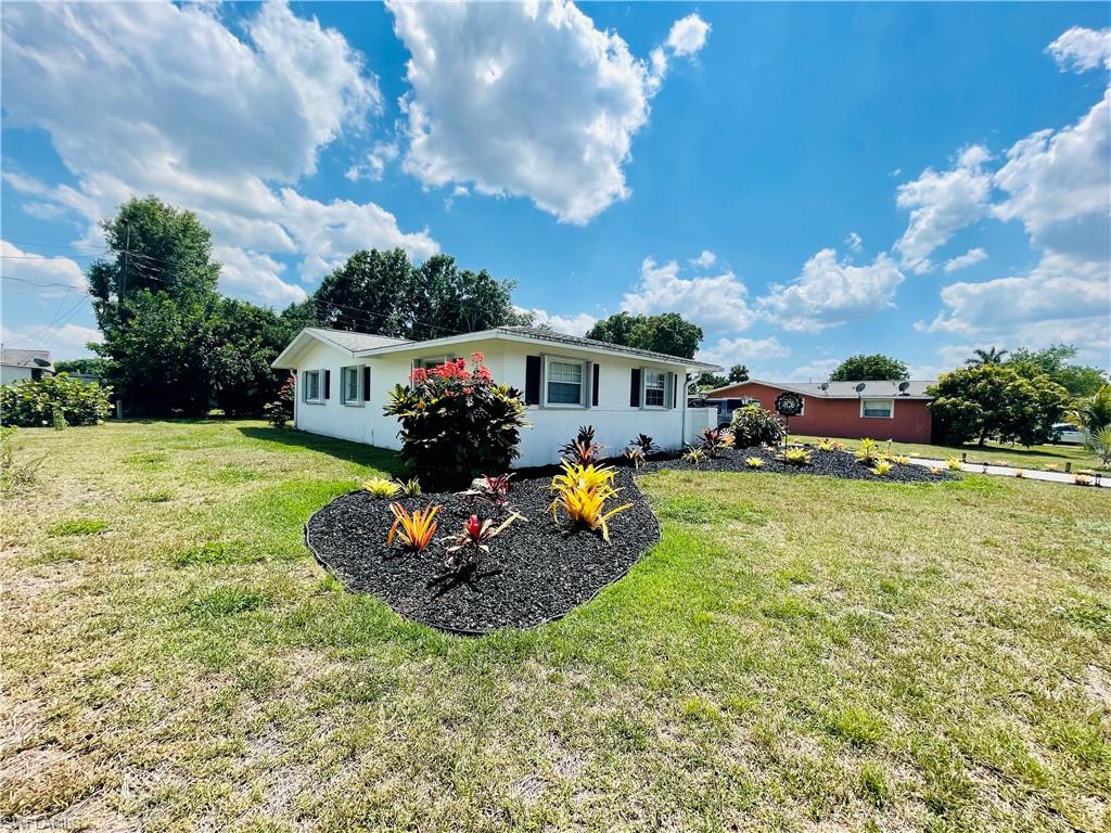 WILLOW LAKE - Residential