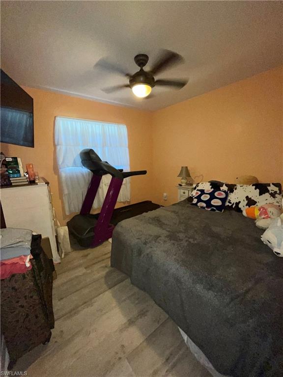 WILLOW LAKE - Residential