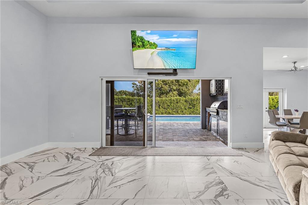 FORT MYERS - Residential