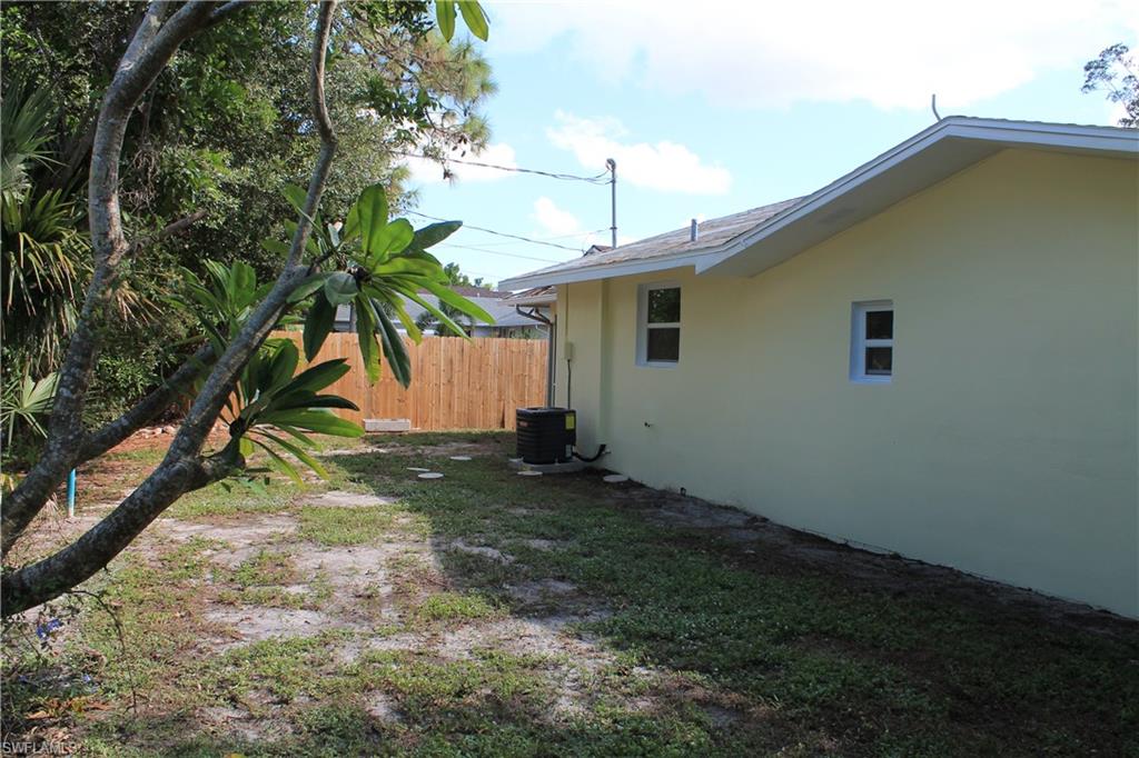 BONITA SHORES - Residential