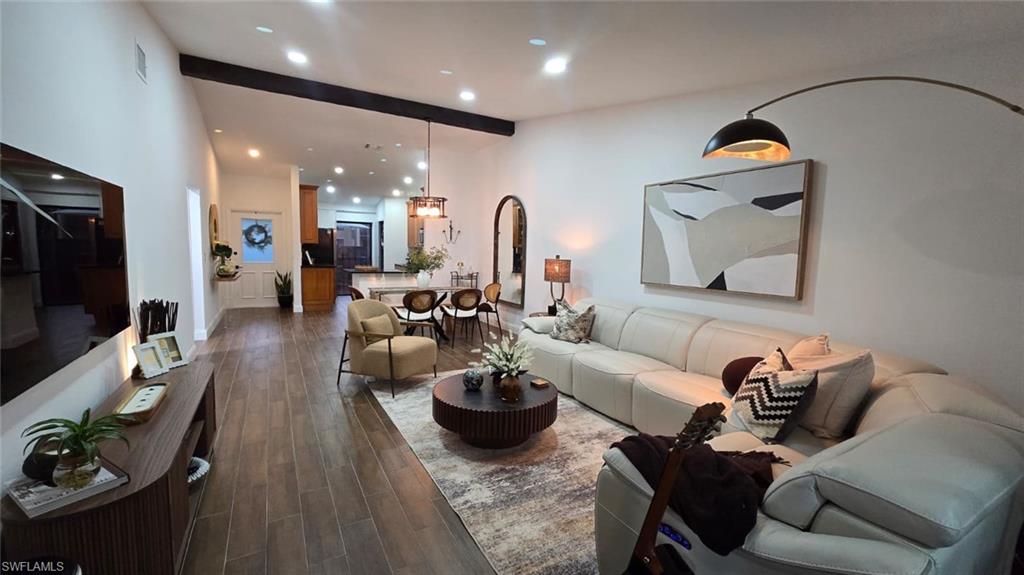 PINE RIDGE - Residential