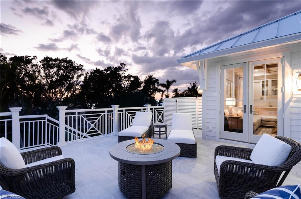 OLDE NAPLES - Residential