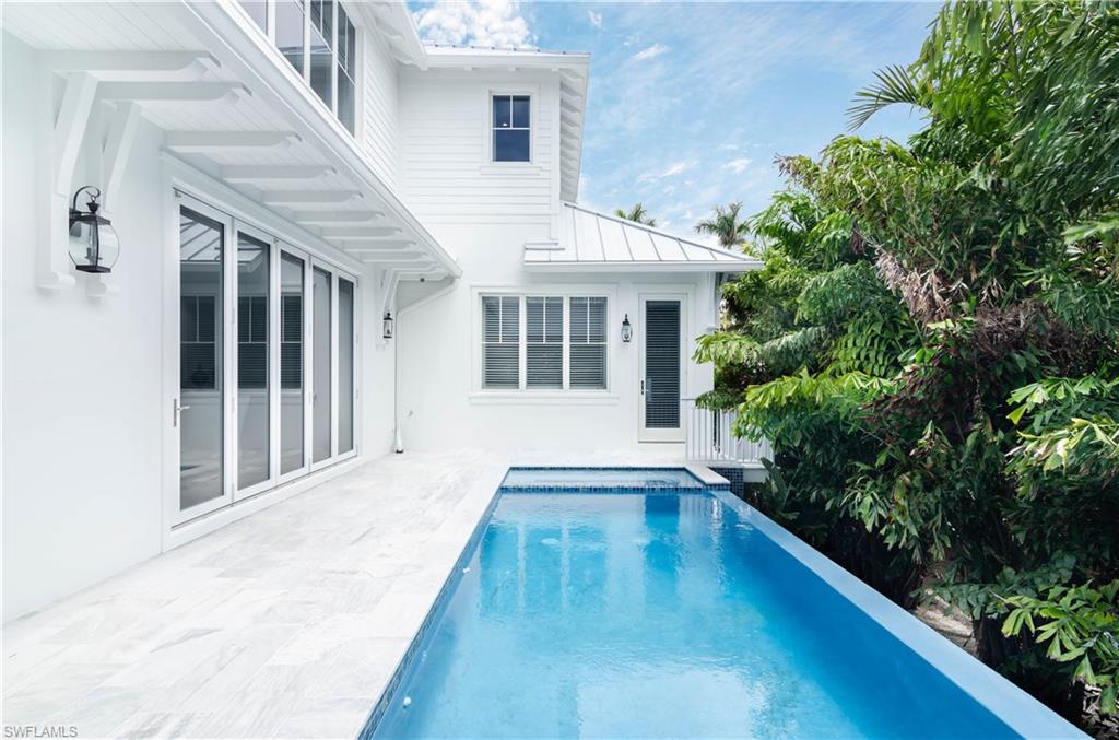 OLDE NAPLES - Residential