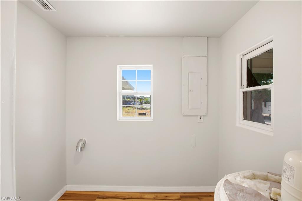 TEMPLE TERRACE SUBDIVISION - Residential Lease