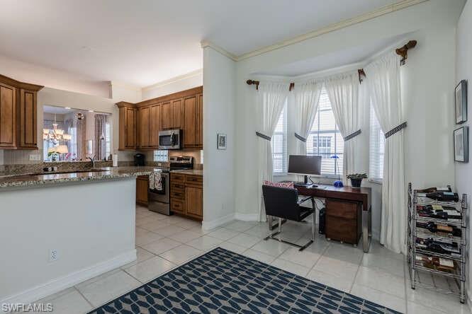 BREAKWATER - Residential