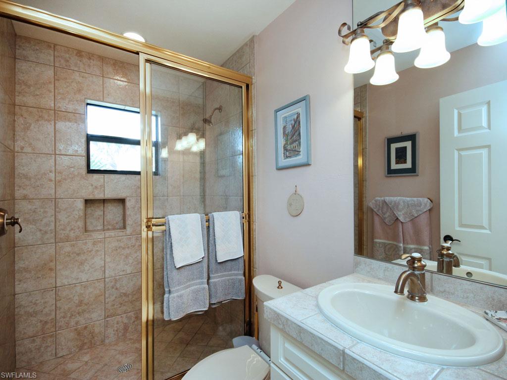 SANIBEL BAYOUS - Residential