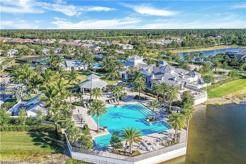 GREYHAWK AT GOLF CLUB OF THE EVERGLADES - Residential