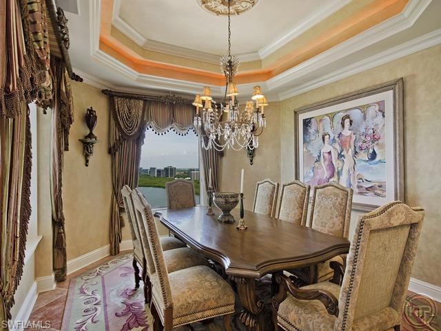 SEASONS AT NAPLES CAY - Residential