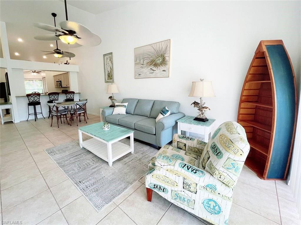 CROWN POINTE VILLAS - Residential