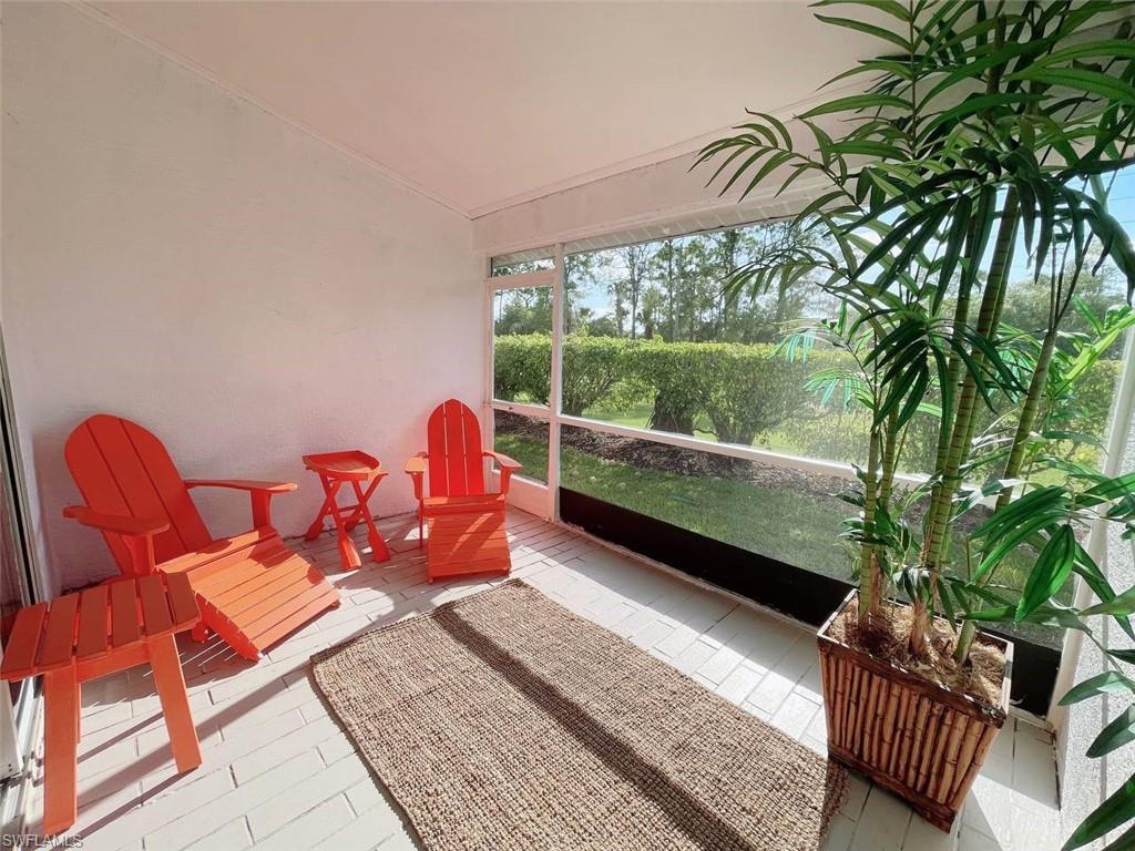 CROWN POINTE VILLAS - Residential