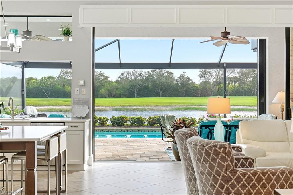 TWIN EAGLES - Residential