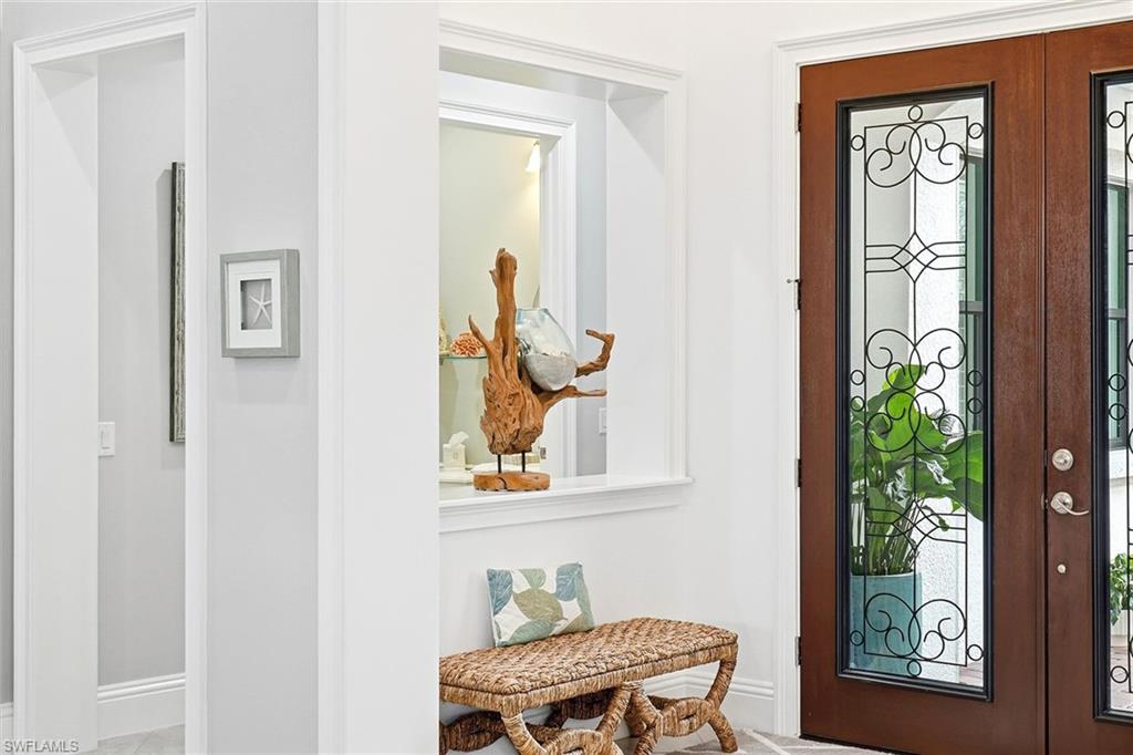 TWIN EAGLES - Residential