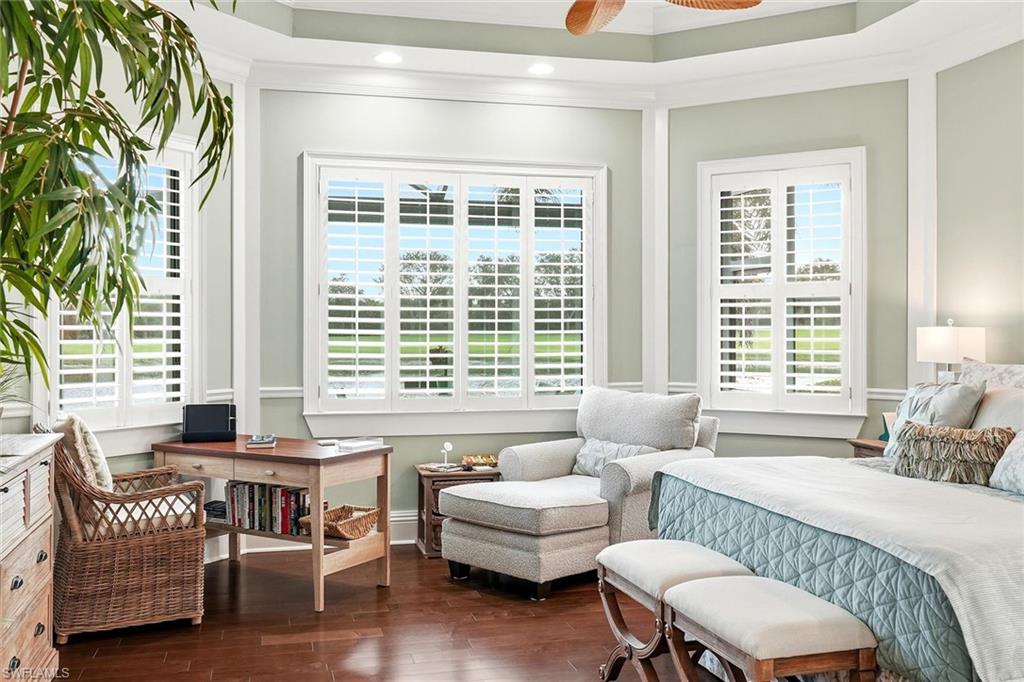 TWIN EAGLES - Residential