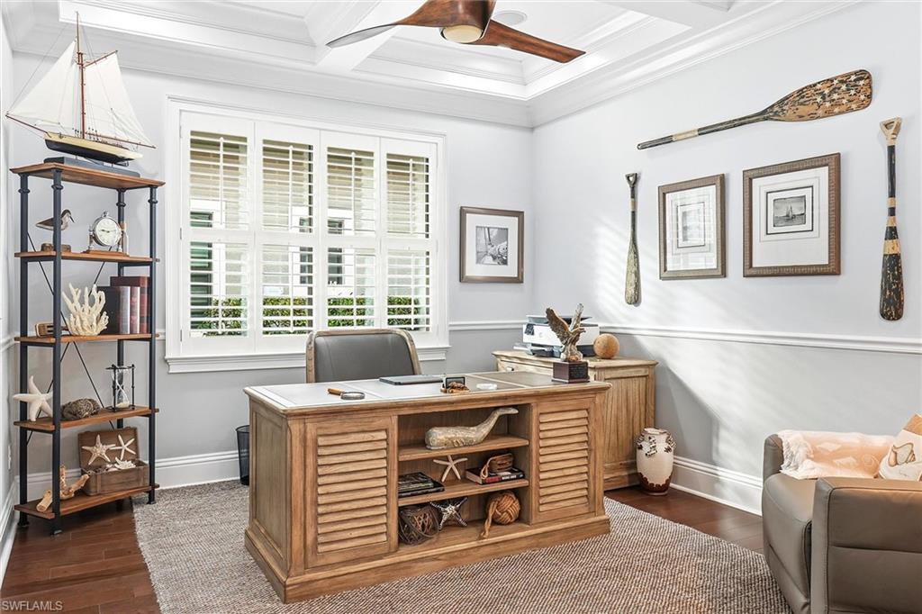 TWIN EAGLES - Residential