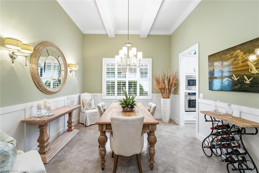 TWIN EAGLES - Residential