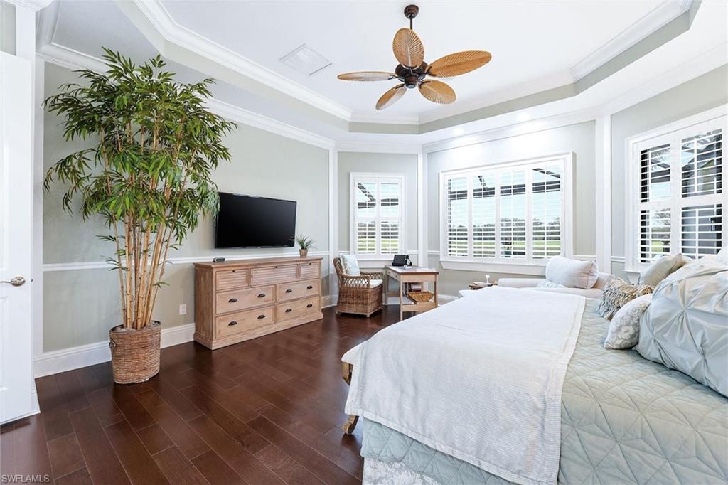 TWIN EAGLES - Residential