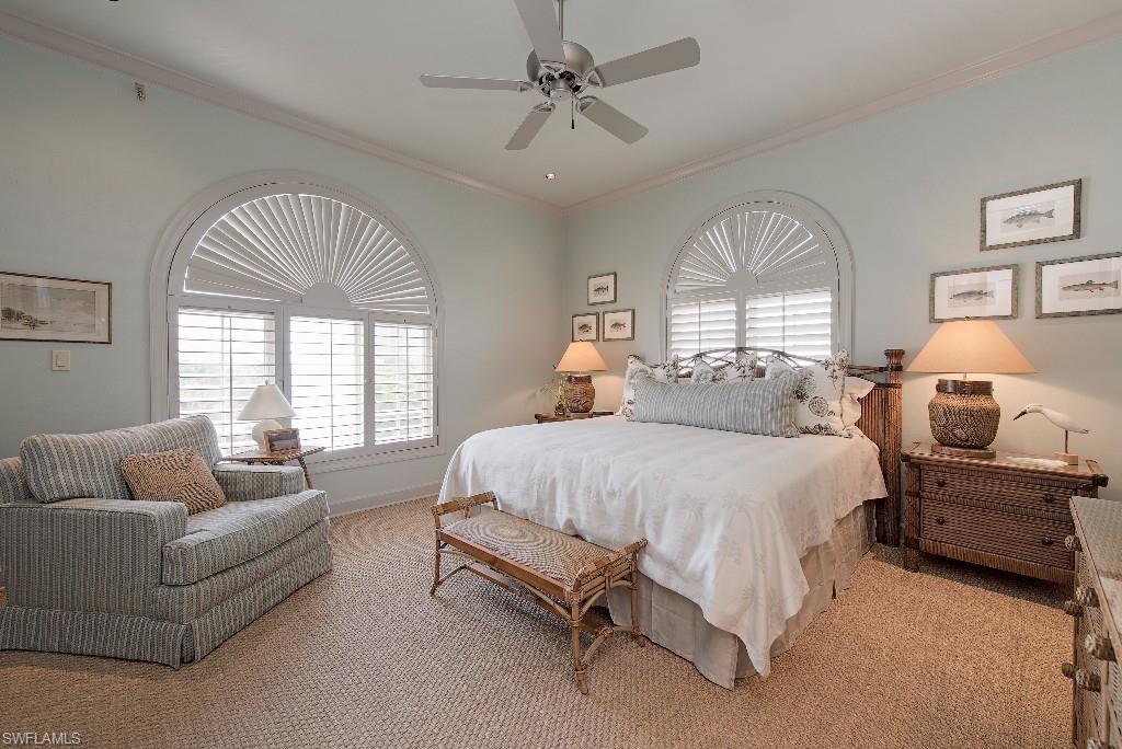 BAREFOOT BEACH - Residential