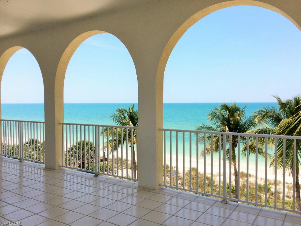 BAREFOOT BEACH - Residential