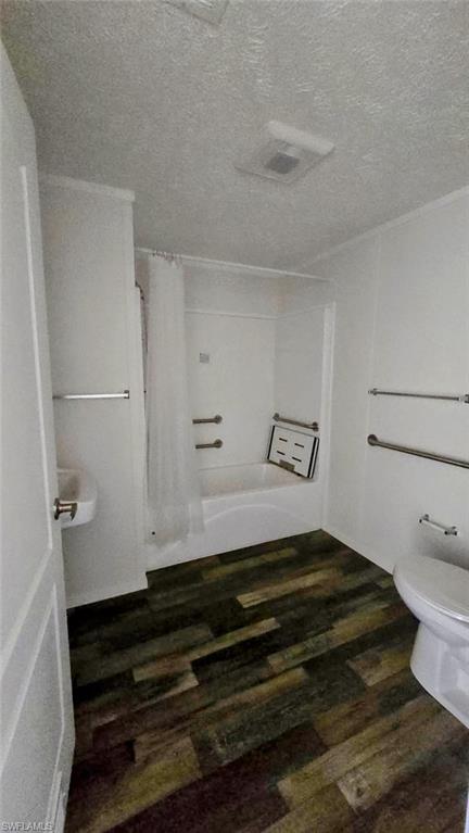 PIONEER PLANTATION - Residential Lease