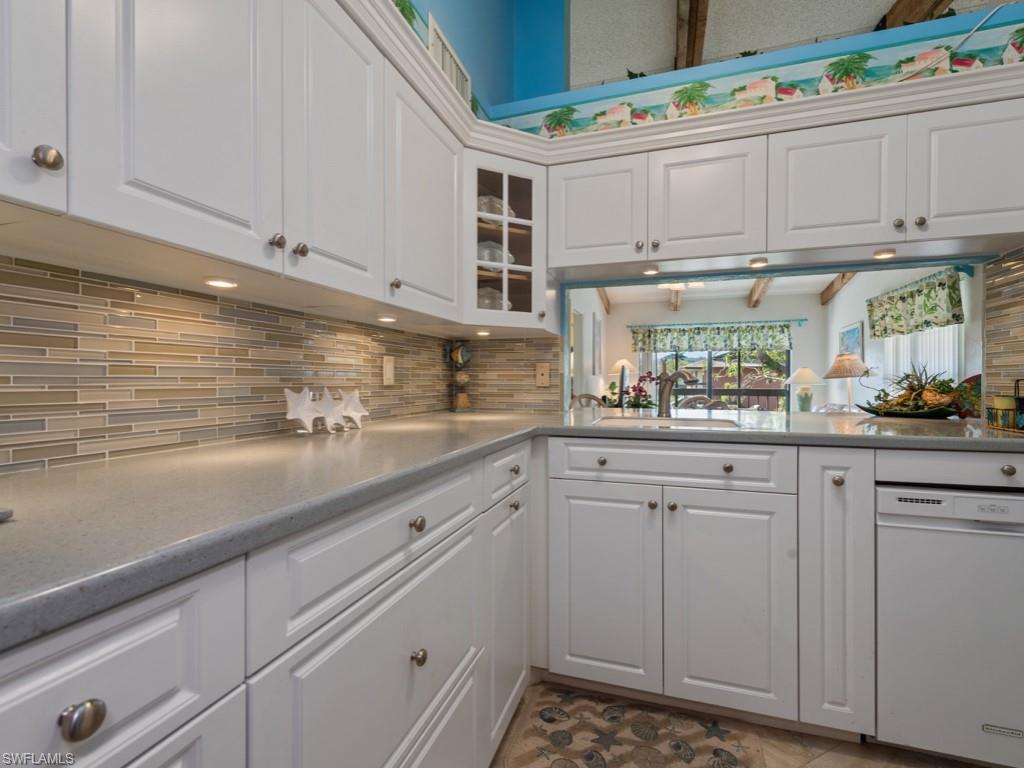 SEAWATCH APTS OF MARCO ISLAND - Residential