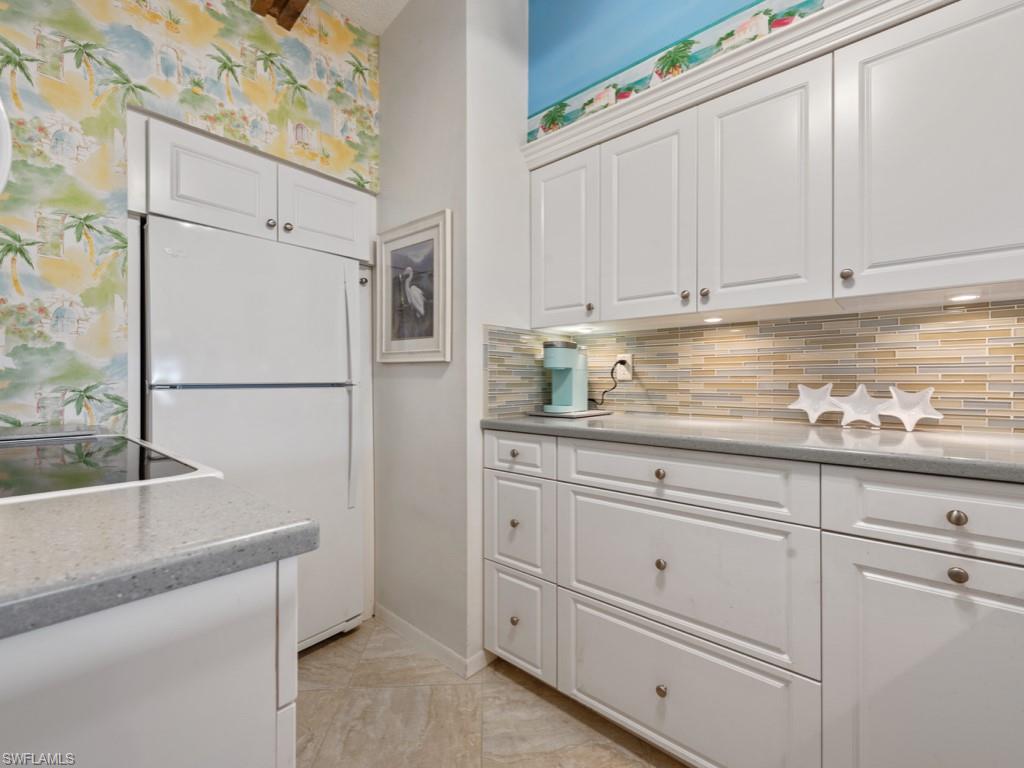 SEAWATCH APTS OF MARCO ISLAND - Residential