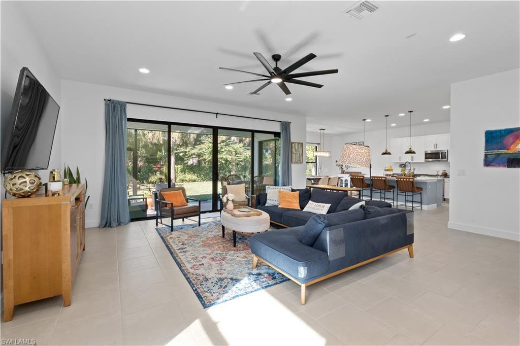 RIVERCREEK IN ESTERO - Residential