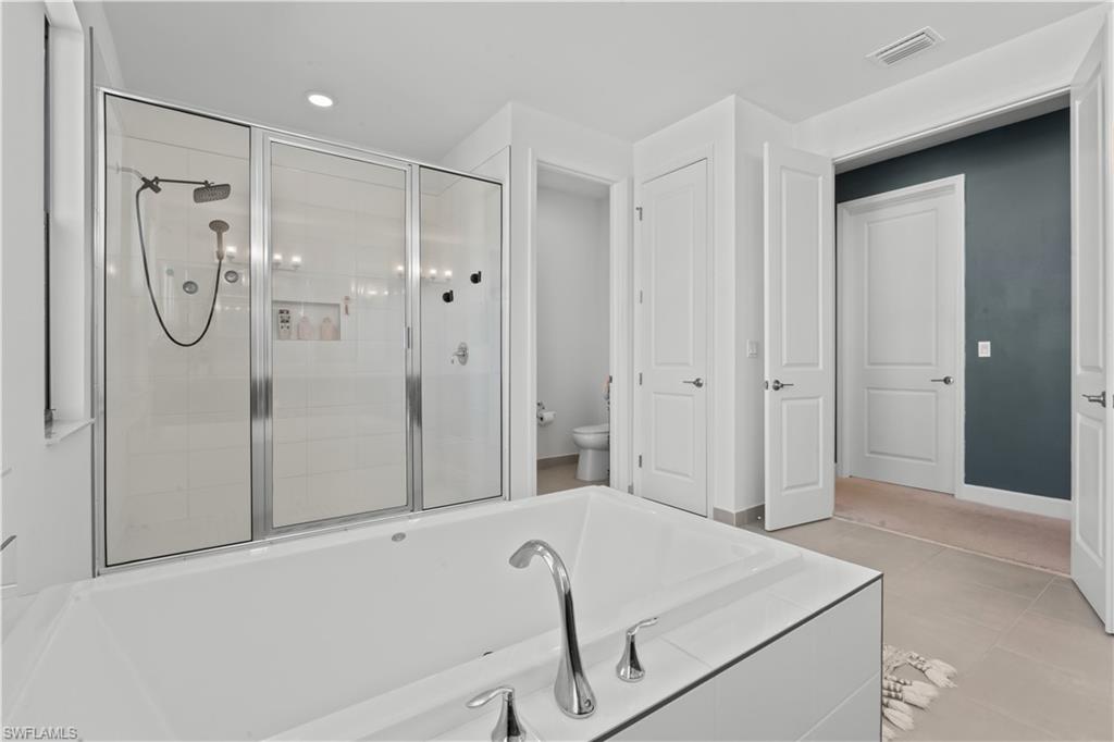 RIVERCREEK IN ESTERO - Residential