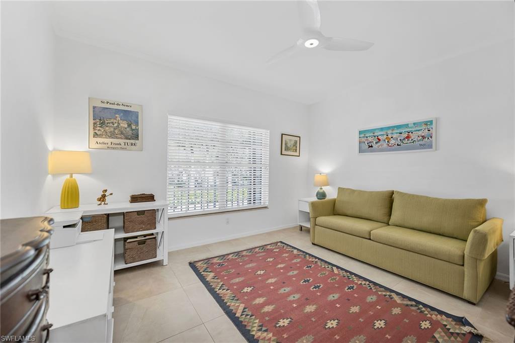 THE PINES - Residential