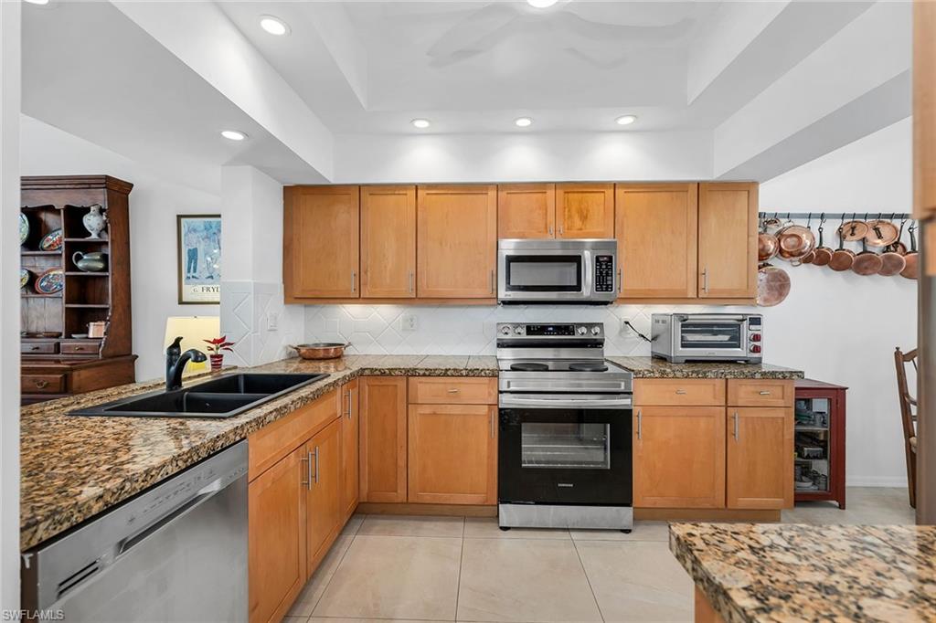 THE PINES - Residential