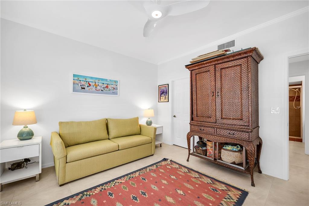 THE PINES - Residential