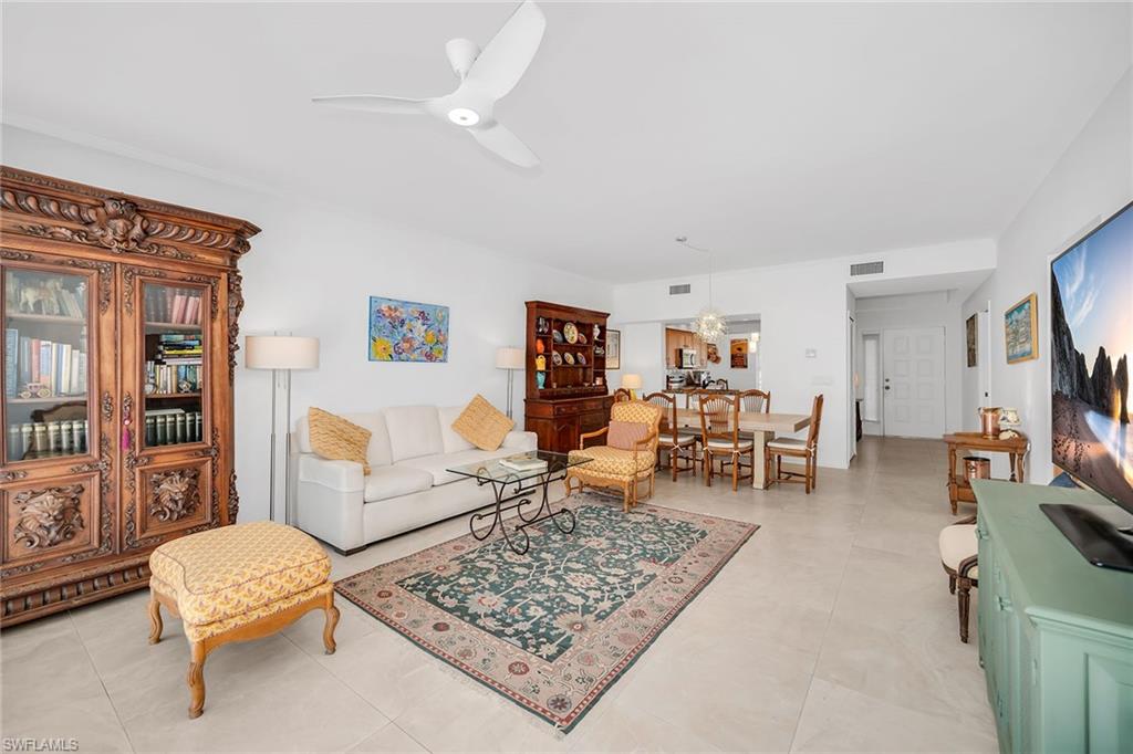 THE PINES - Residential