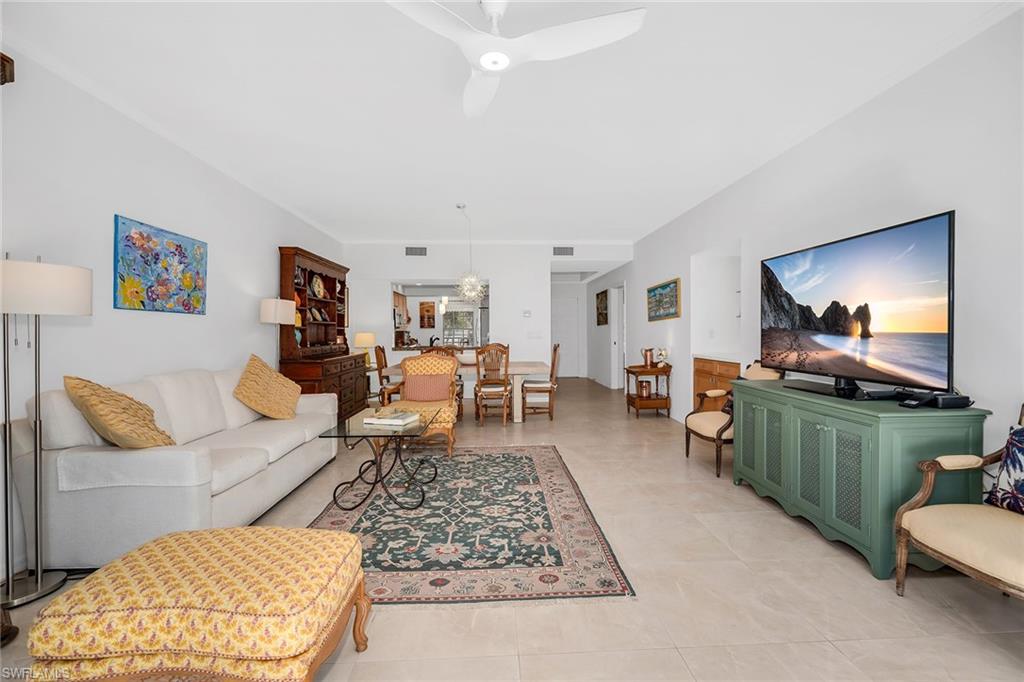 THE PINES - Residential