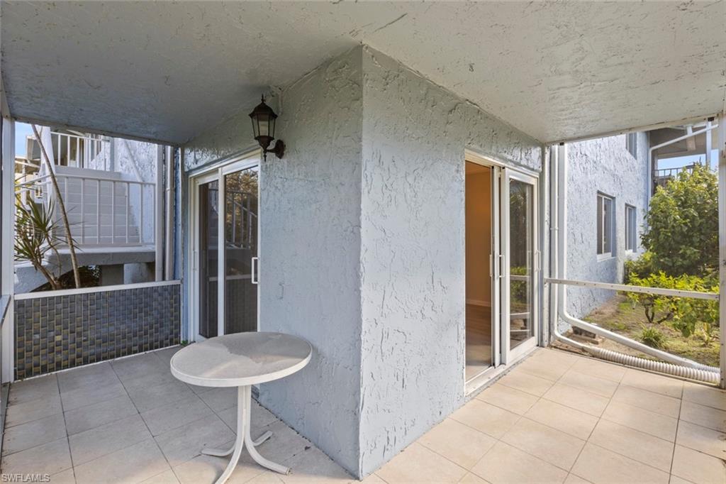 GLADES COUNTRY CLUB - Residential