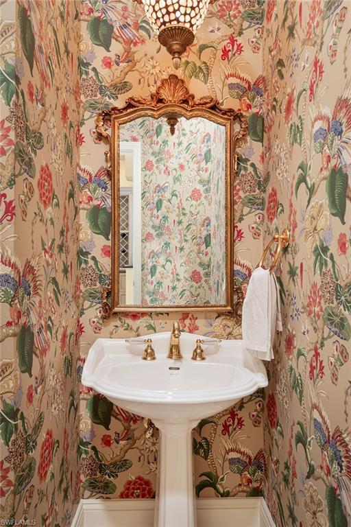 ESTATES AT GREY OAKS - Residential