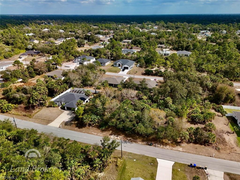 PORT CHARLOTTE - Land