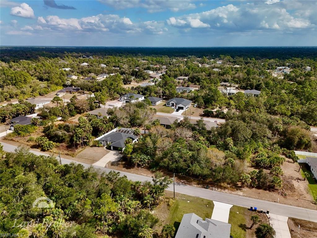 PORT CHARLOTTE - Land