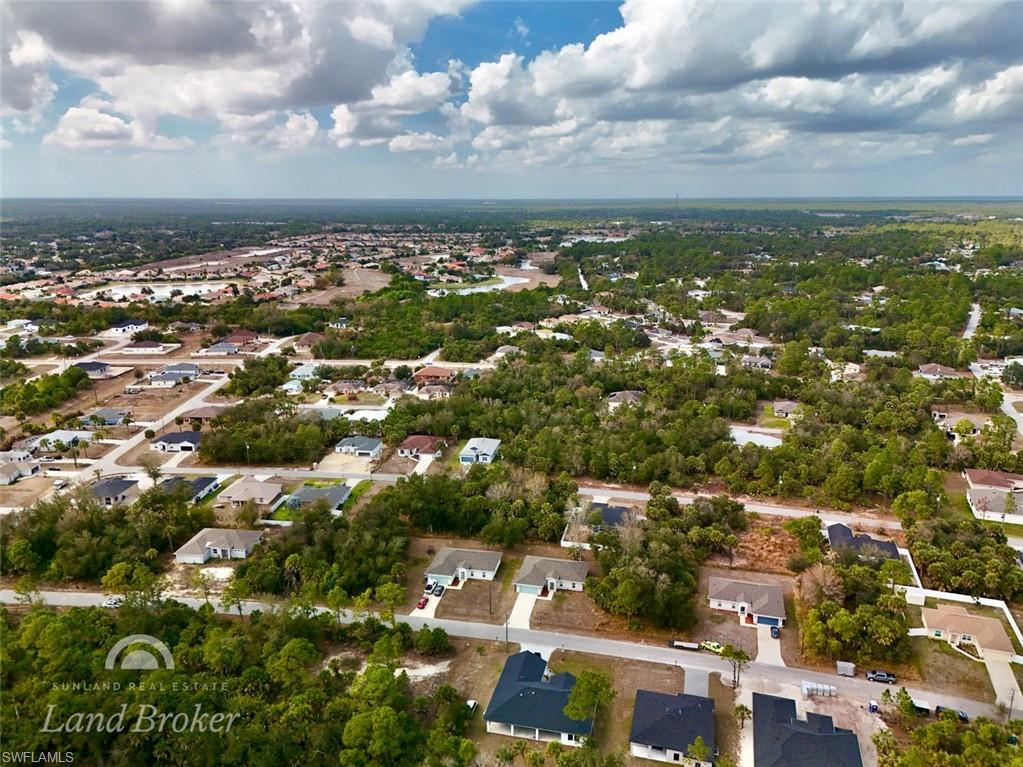 PORT CHARLOTTE - Land