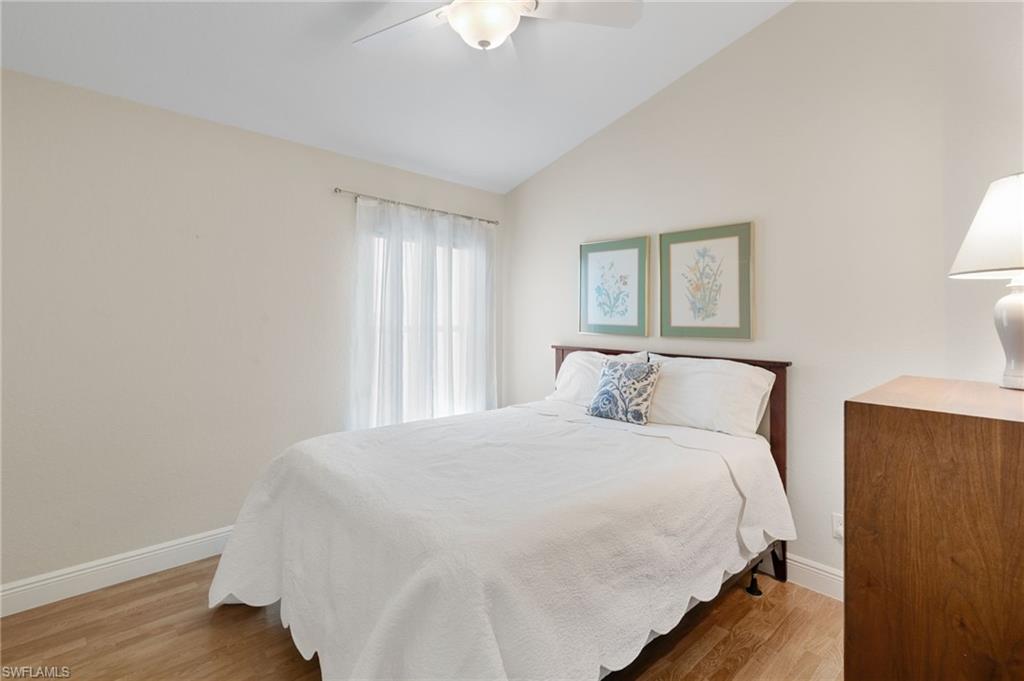 AUTUMN WOODS - Residential