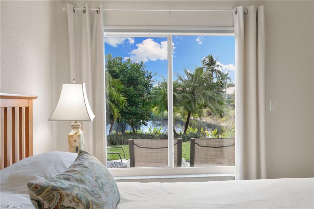 AUTUMN WOODS - Residential