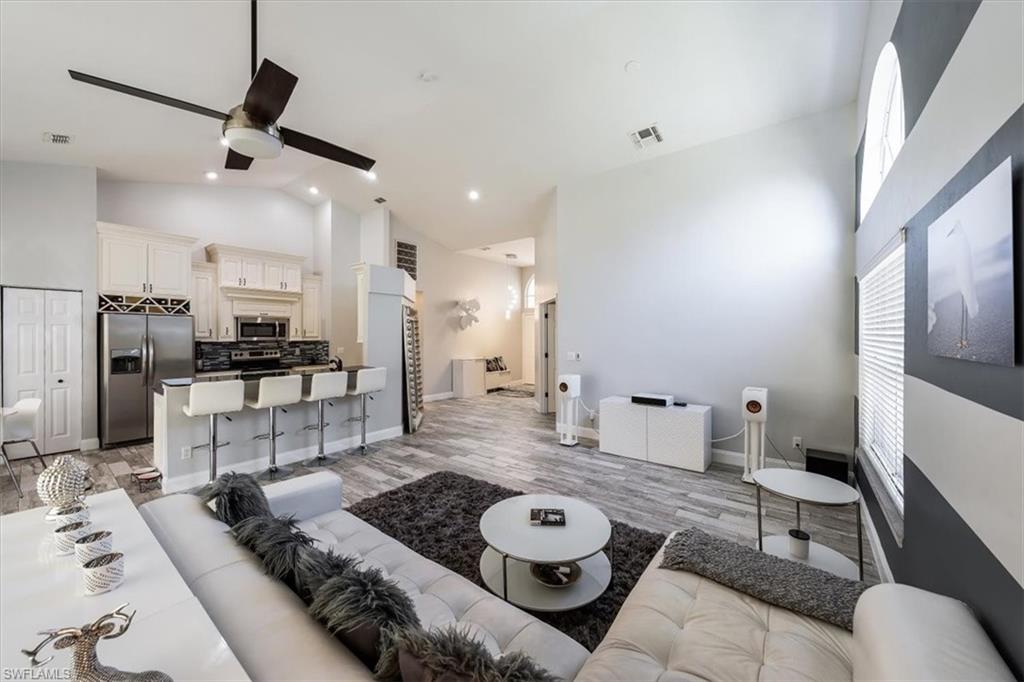 BERKSHIRE LAKES - Residential