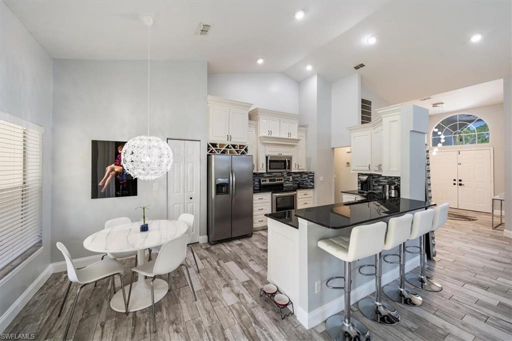 BERKSHIRE LAKES - Residential