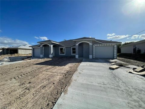 A home in LEHIGH ACRES