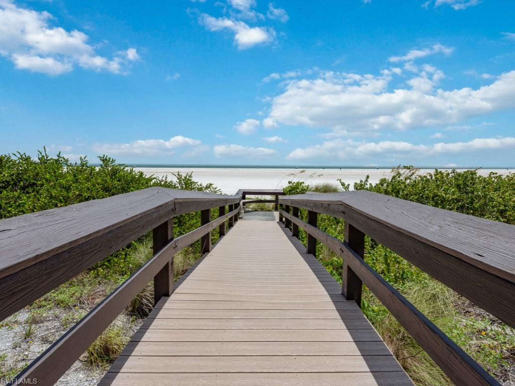 ADMIRALTY HOUSE - Residential