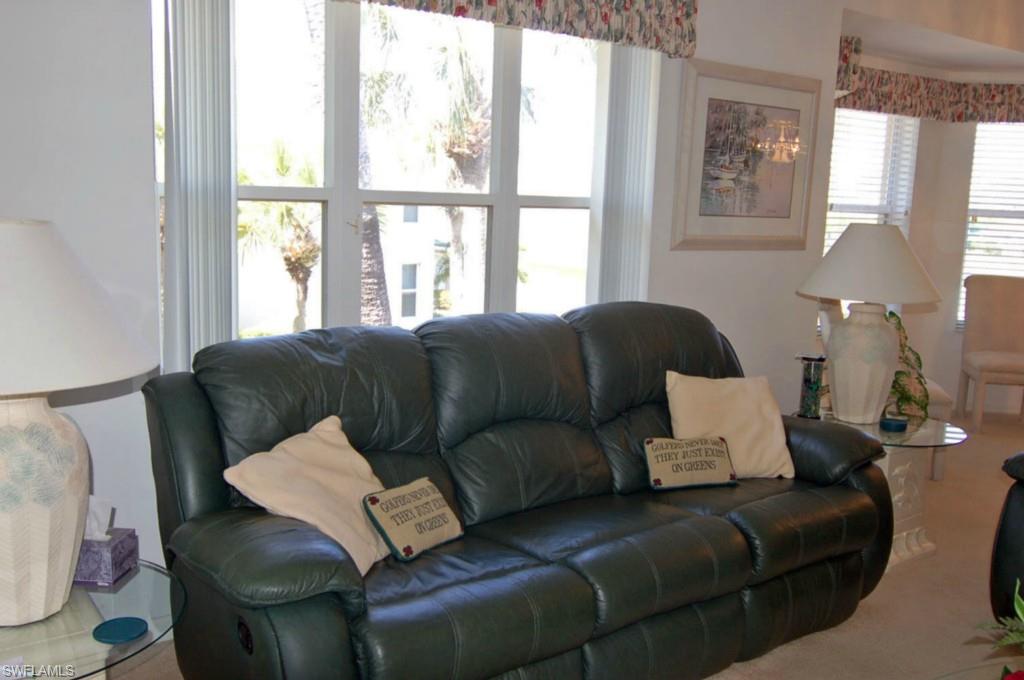 WESTMINSTER CONDO - Residential