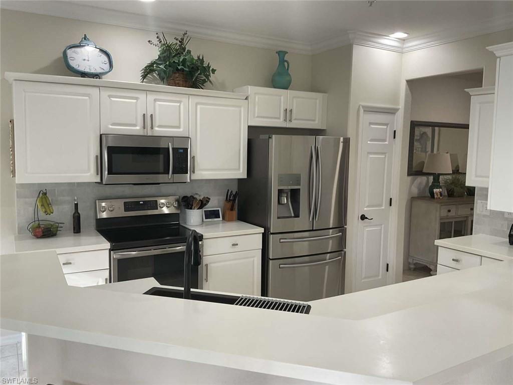 LAKE ARROWHEAD - Residential