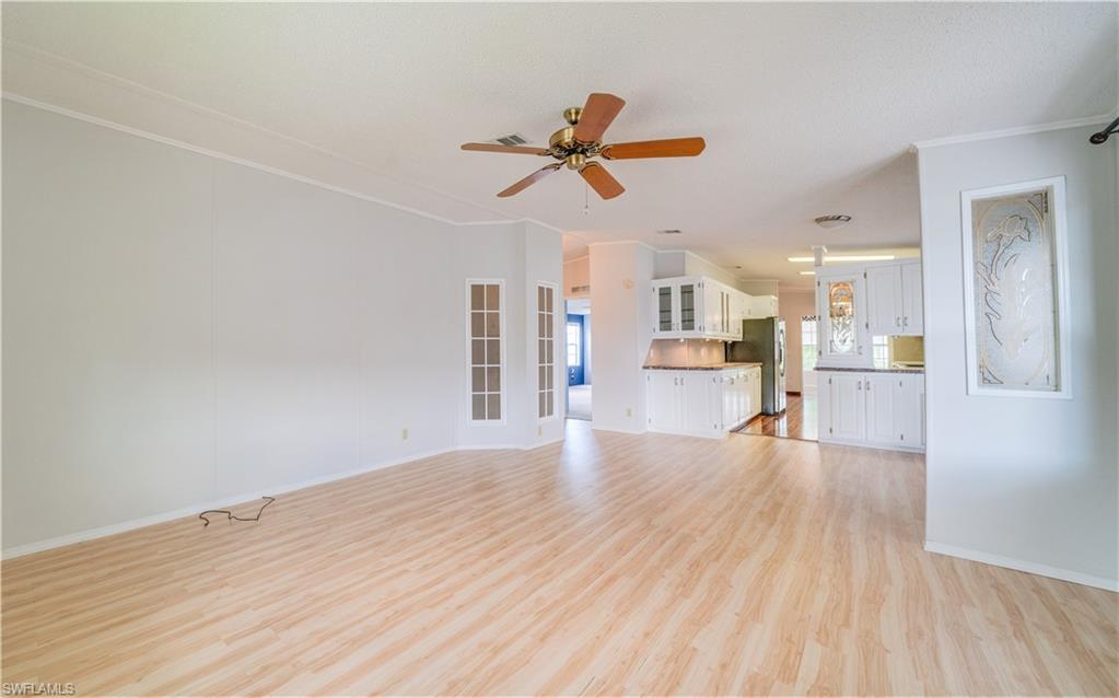 HORIZON VILLAGE - Residential