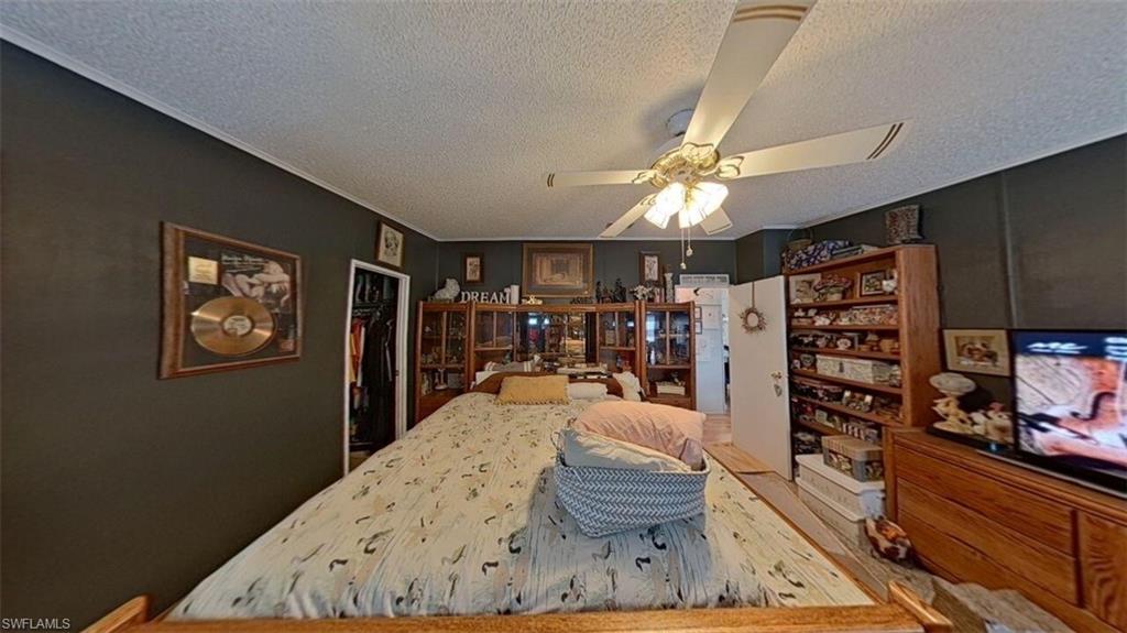 CARRIAGE VILLAGE - Residential